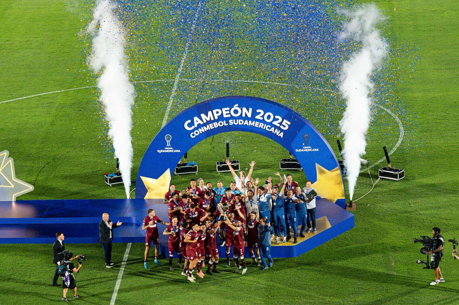 Lanús Claim Title on Penalties